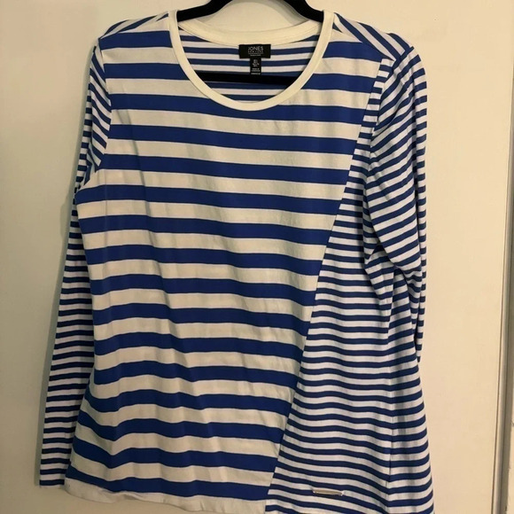 Jones NY long sleeve striped tee! Comfy, casual, but can dress up for‎ office - Picture 1 of 6